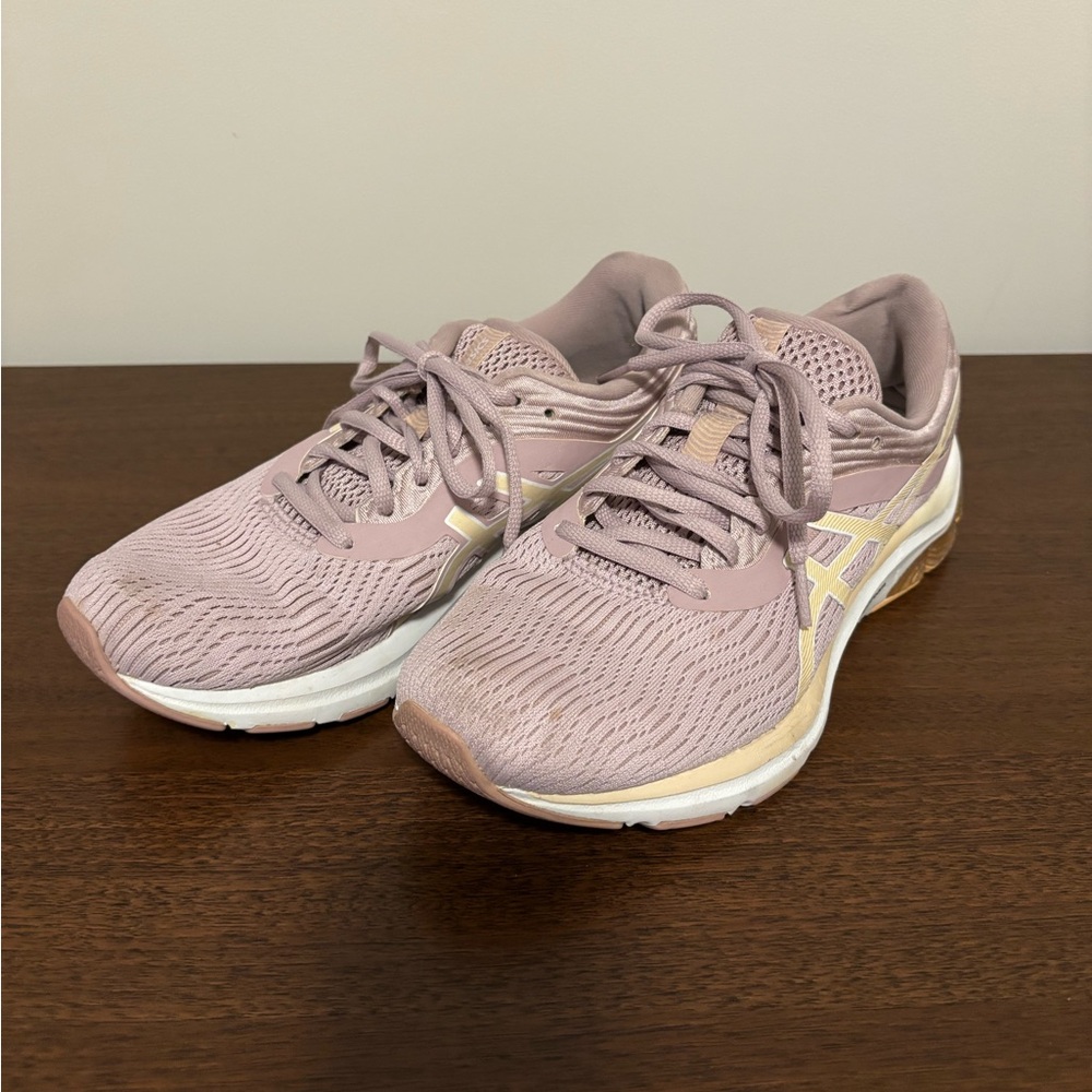 ASICS Women's Pink Athletic Shoes 7.5
